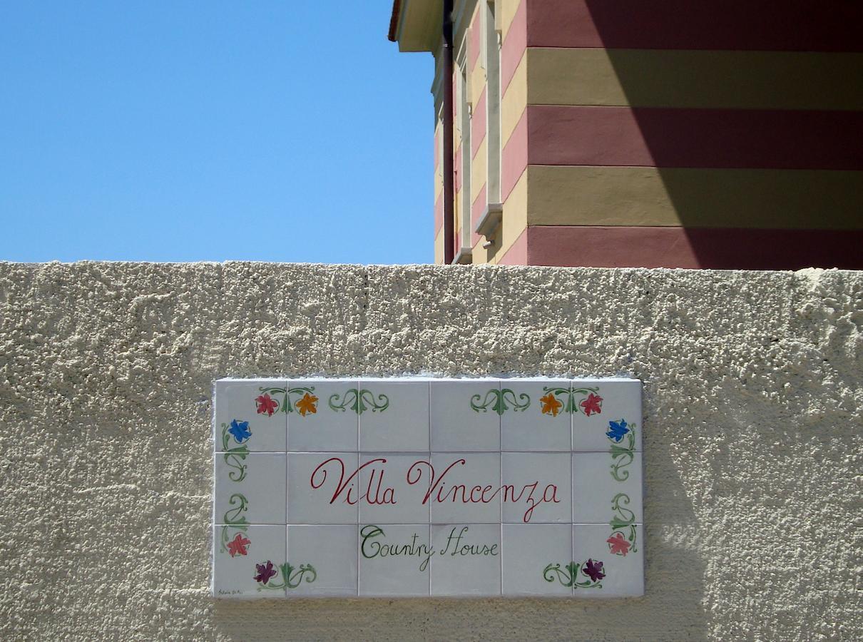 فالو ديلا لوكانيا Villa Vincenza المظهر الخارجي الصورة