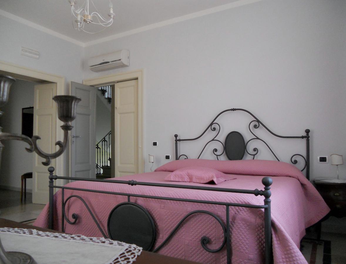 فالو ديلا لوكانيا Villa Vincenza الغرفة الصورة
